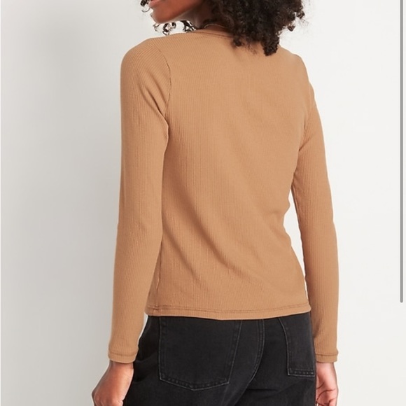 Small Old Navy Fitted Long Sleeve - Picture 2 of 4